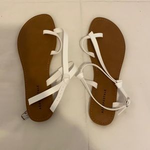White sandles